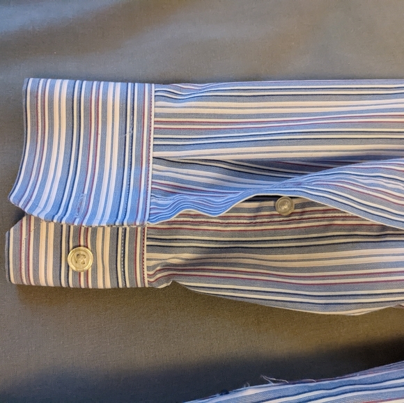 Banana Republic Men’s Button Up Dress Shirt - Picture 4 of 6